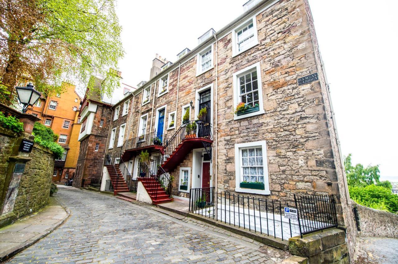 Famous House, 1 Minute From Edinburgh Castle Apartment Exterior photo